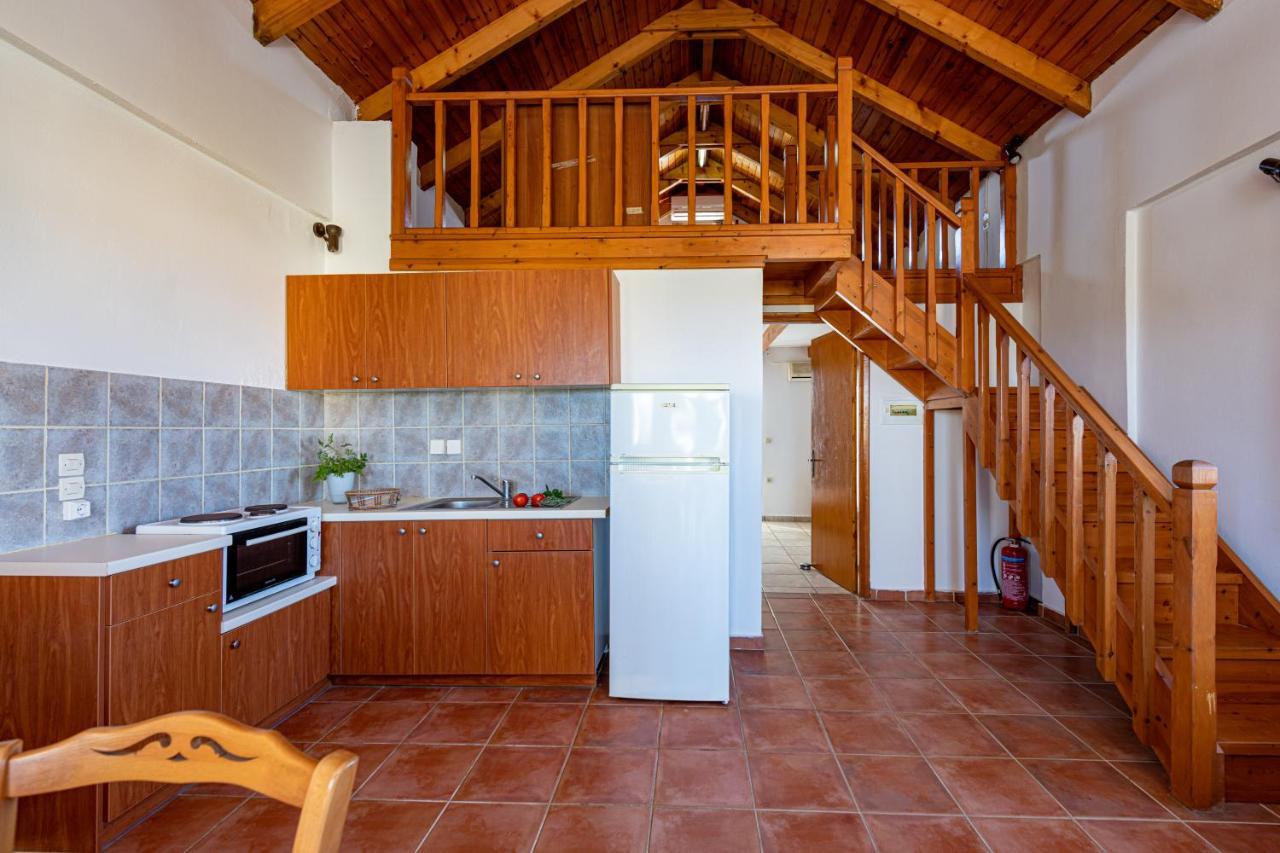 Limanaki Apartment Tsilivi  Ngoại thất bức ảnh